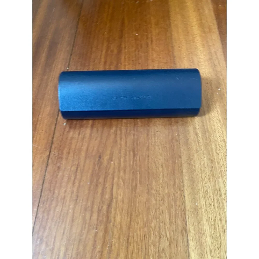 blue case - Picture 5 of 6